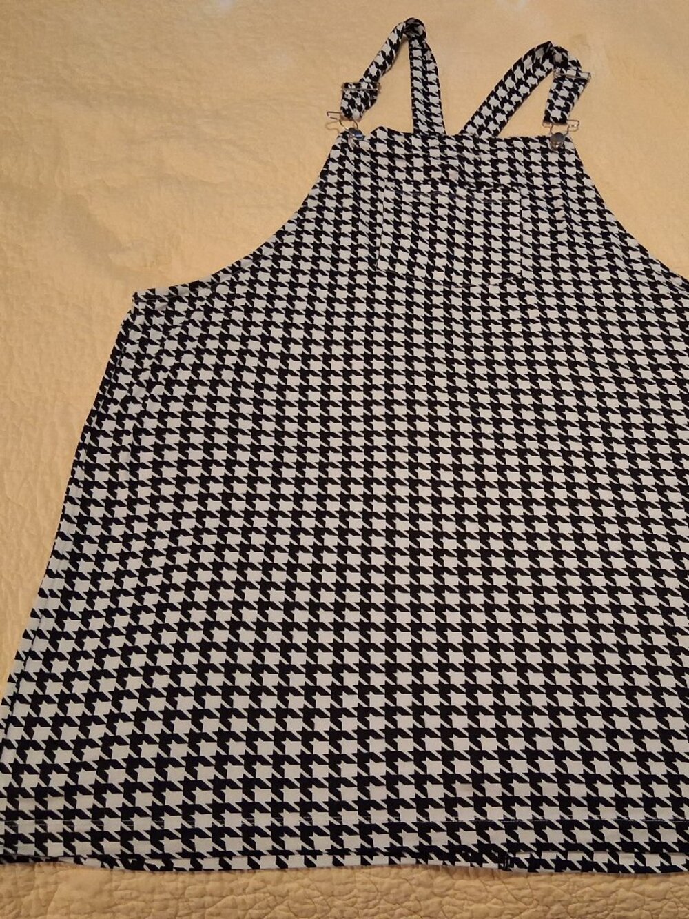 Jumper by Absolutely <3 It!, size 3x, Black/White